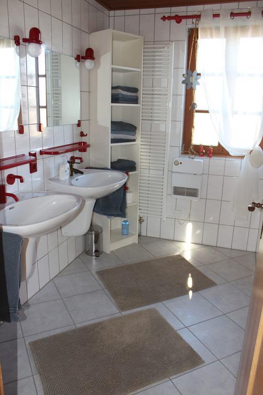 Ferienhaus Annabell Weisbach  エクステリア 写真